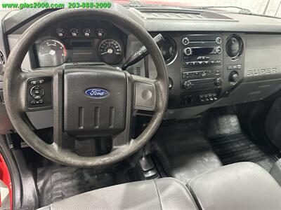 2016 Ford F-550 Super Duty   - Photo 4 - Bethany, CT 06524