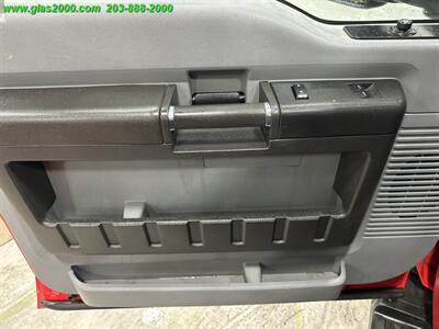 2016 Ford F-550 Super Duty   - Photo 17 - Bethany, CT 06524