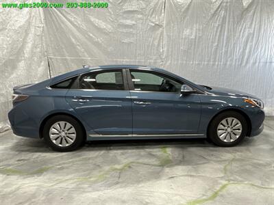2016 Hyundai Sonata Hybrid SE - Photo 14 - Bethany, CT 06524