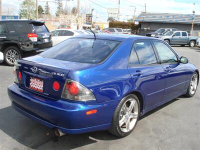 2001 Lexus IS   - Photo 8 - Santa Cruz, CA 95062