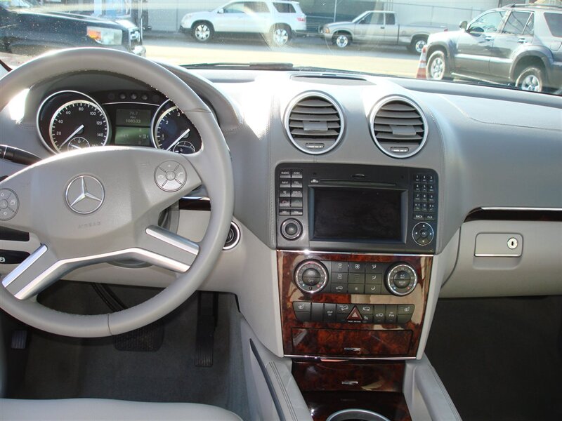 2011 Mercedes-Benz GL-Class GL450 photo