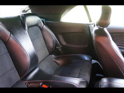 2022 Ford Mustang GT Premium   - Photo 33 - Miami, FL 33142