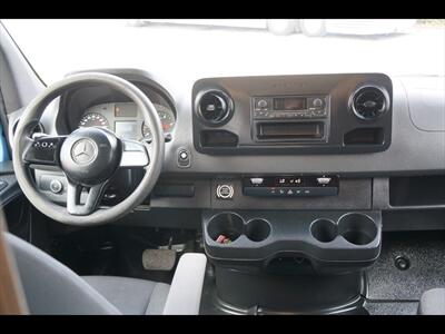 2019 Mercedes-Benz Sprinter 2500  LWB - Photo 34 - Miami, FL 33142