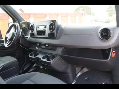 2019 Mercedes-Benz Sprinter 2500  LWB - Photo 26 - Miami, FL 33142