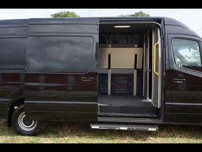 2019 Mercedes-Benz Sprinter 2500  LWB - Photo 14 - Miami, FL 33142