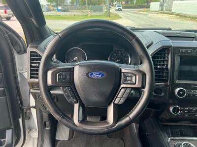 2021 Ford Expedition MAX Limited   - Photo 17 - Miami, FL 33142