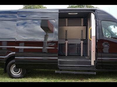 2019 Mercedes-Benz Sprinter 2500 LWB - Photo 18 - Miami, FL 33142