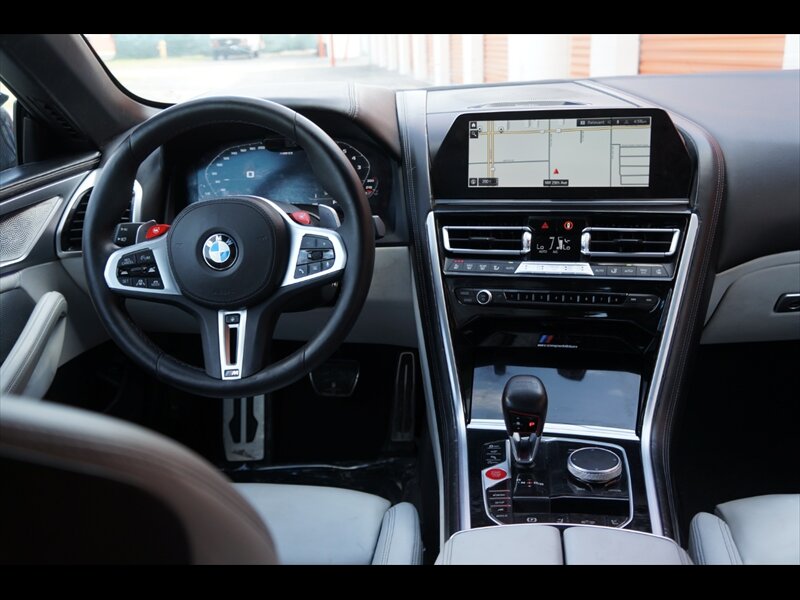 2020 BMW M8  photo