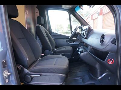 2019 Mercedes-Benz Sprinter 2500  LWB - Photo 26 - Miami, FL 33142