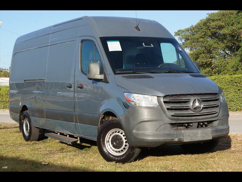 2019 Mercedes-Benz Sprinter 2500  LWB - Photo 1 - Miami, FL 33142
