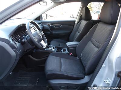 2018 Nissan Rogue SV   - Photo 12 - Glassboro, NJ 08028
