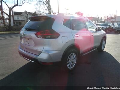 2018 Nissan Rogue SV   - Photo 4 - Glassboro, NJ 08028