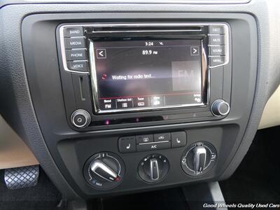 2017 Volkswagen Jetta 1.4T SE   - Photo 18 - Glassboro, NJ 08028
