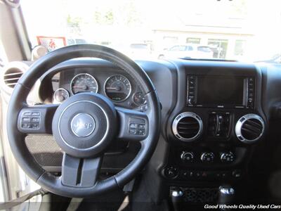 2014 Jeep Wrangler Rubicon   - Photo 16 - Glassboro, NJ 08028