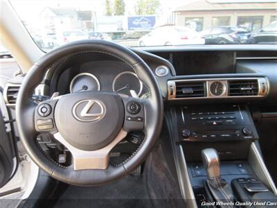 2014 Lexus IS   - Photo 16 - Glassboro, NJ 08028