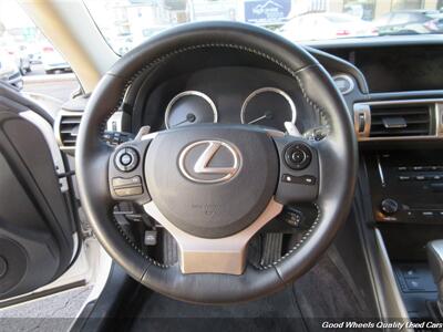 2014 Lexus IS   - Photo 17 - Glassboro, NJ 08028