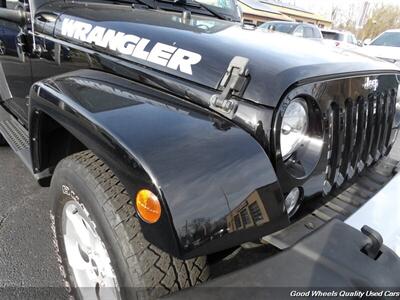 2014 Jeep Wrangler Sahara   - Photo 11 - Glassboro, NJ 08028