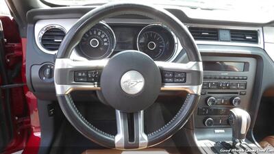 2014 Ford Mustang V6 Premium   - Photo 16 - Glassboro, NJ 08028