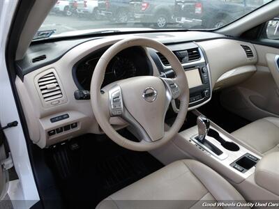 2017 Nissan Altima 2.5   - Photo 12 - Glassboro, NJ 08028