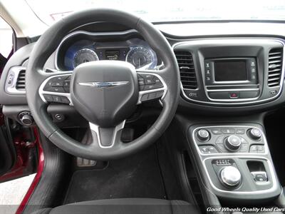 2016 Chrysler 200 Limited   - Photo 14 - Glassboro, NJ 08028