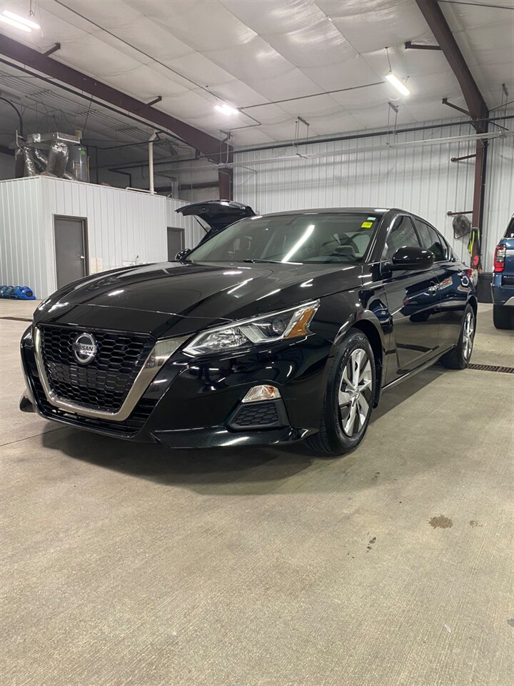 2019 Nissan Altima S