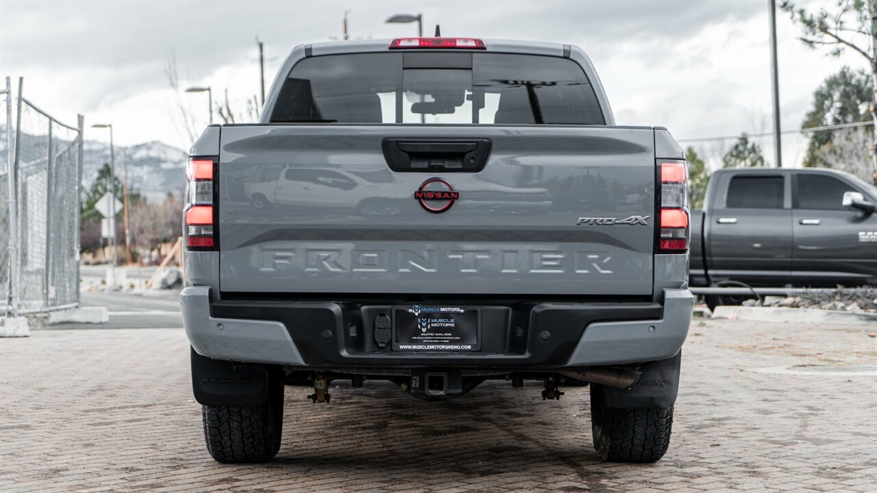 2023 Nissan Frontier PRO-4X - Photo 6 - Reno, NV 89511