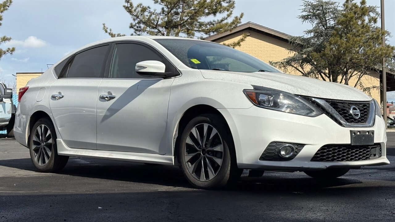 2019 Nissan Sentra SR   - Photo 1 - Reno, NV 89511