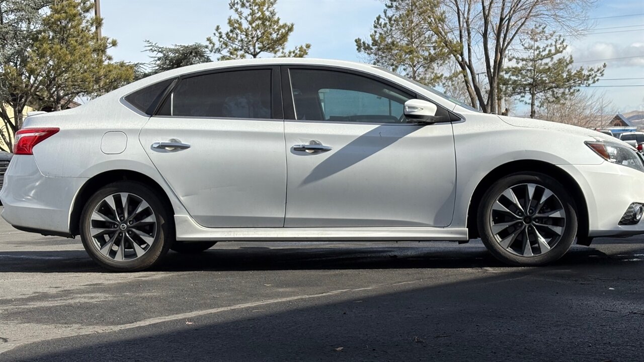 2019 Nissan Sentra SR   - Photo 5 - Reno, NV 89511
