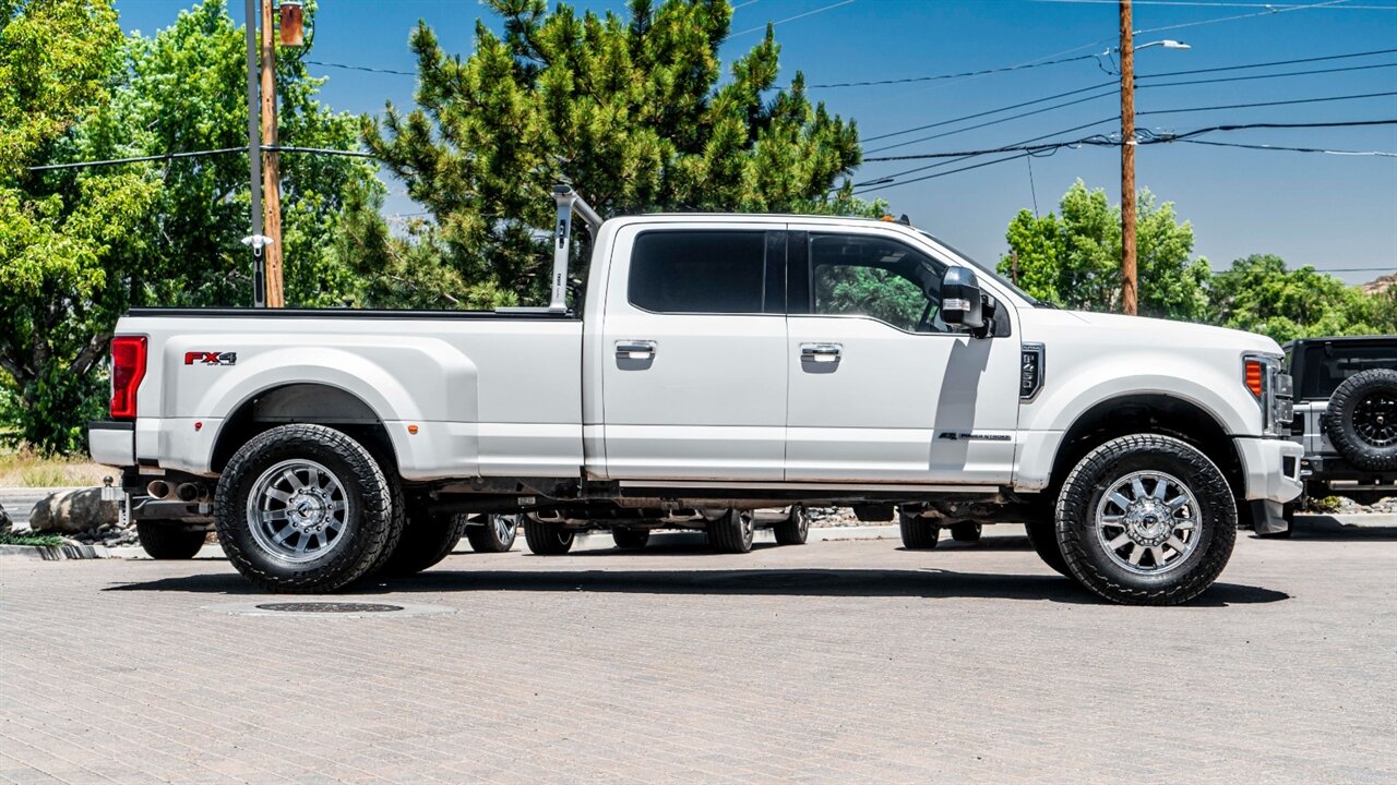 2019 Ford F-450 Super Duty Platinum DRW   - Photo 5 - Reno, NV 89511