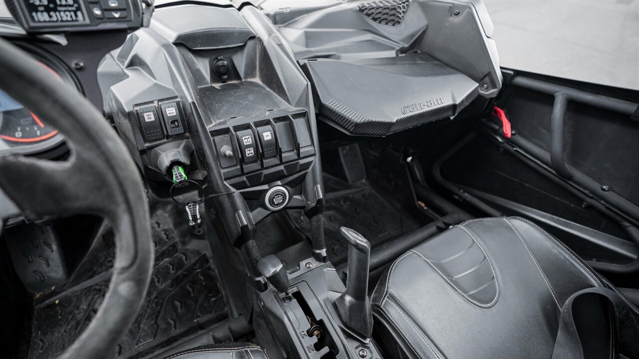 2017 Can-Am Maverick X3 X rs TURBO R   - Photo 32 - Reno, NV 89511