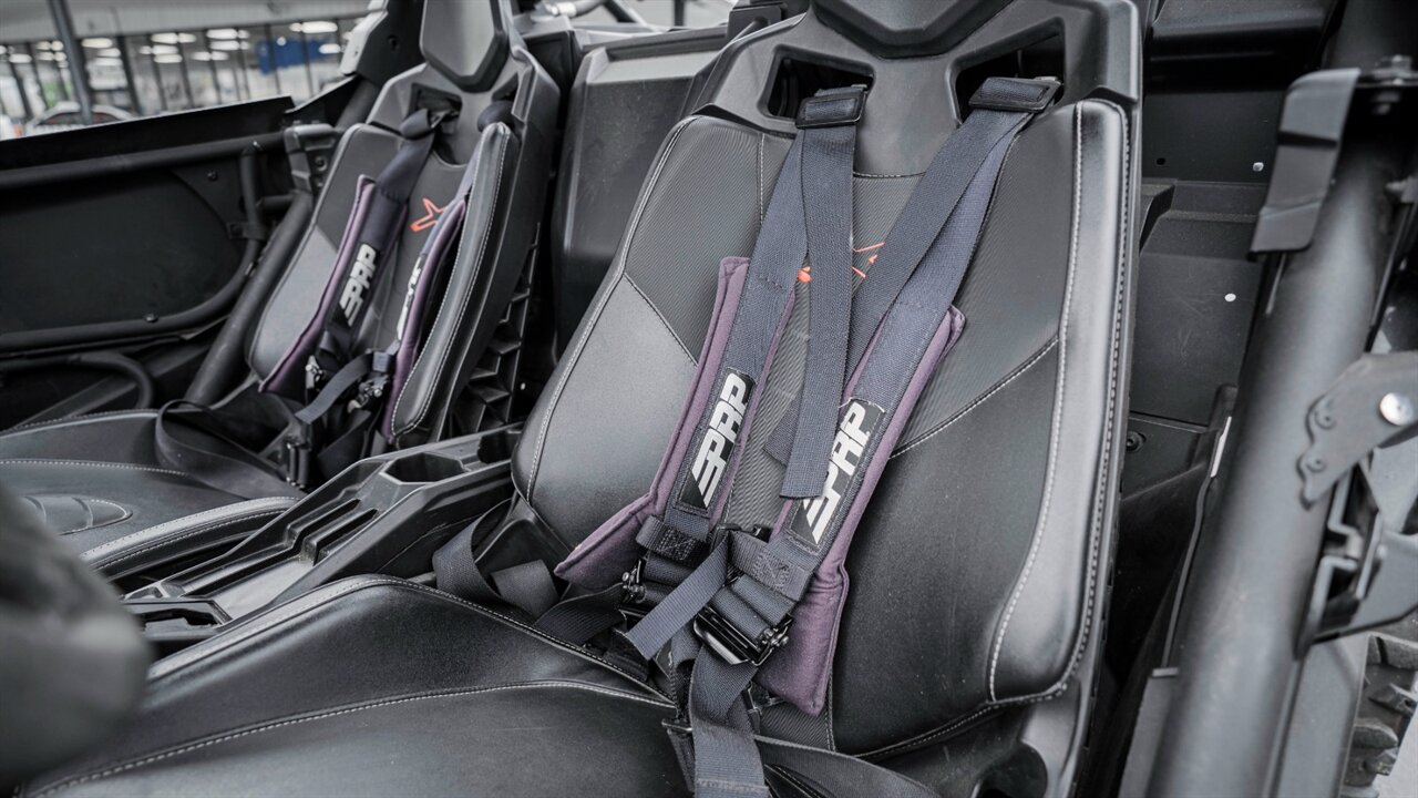 2017 Can-Am Maverick X3 X rs TURBO R   - Photo 26 - Reno, NV 89511