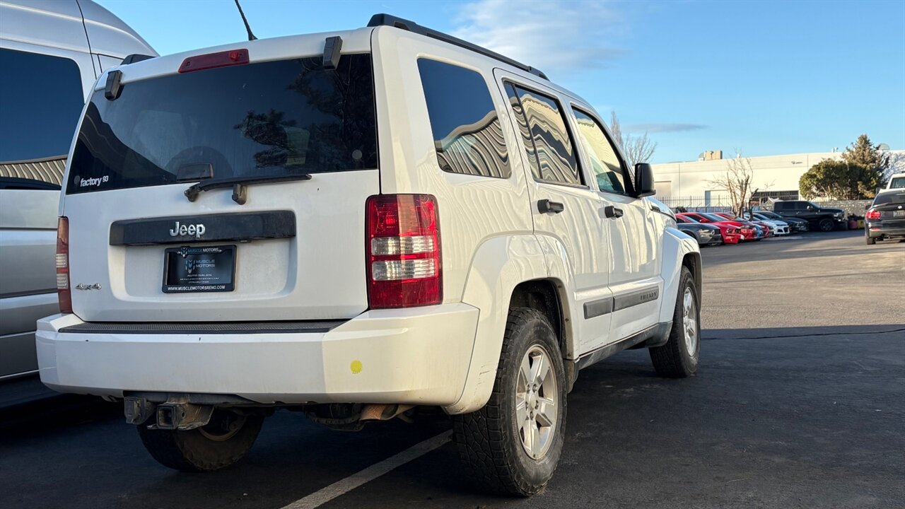 2011 Jeep Liberty Sport - Photo 2 - Reno, NV 89511