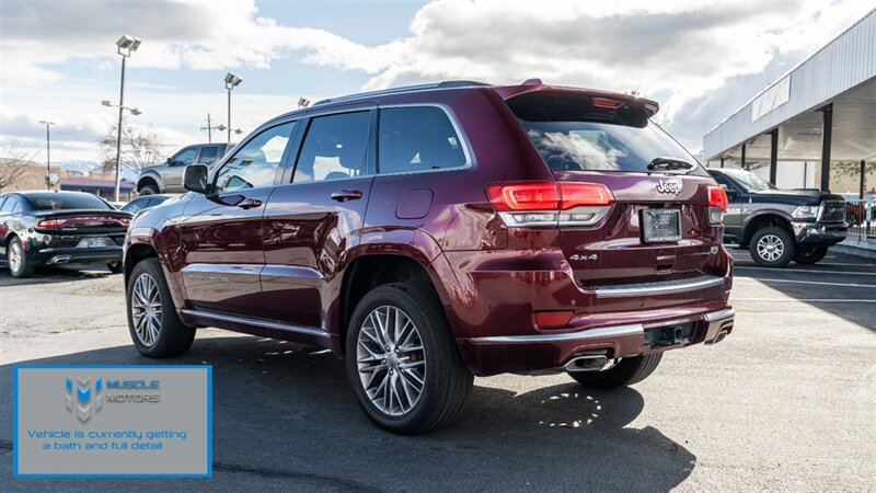 2017 Jeep Grand Cherokee Summit  
