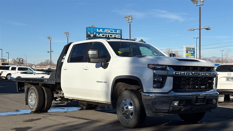 2022 Chevrolet Silverado 3500HD CC LT Flatbed  