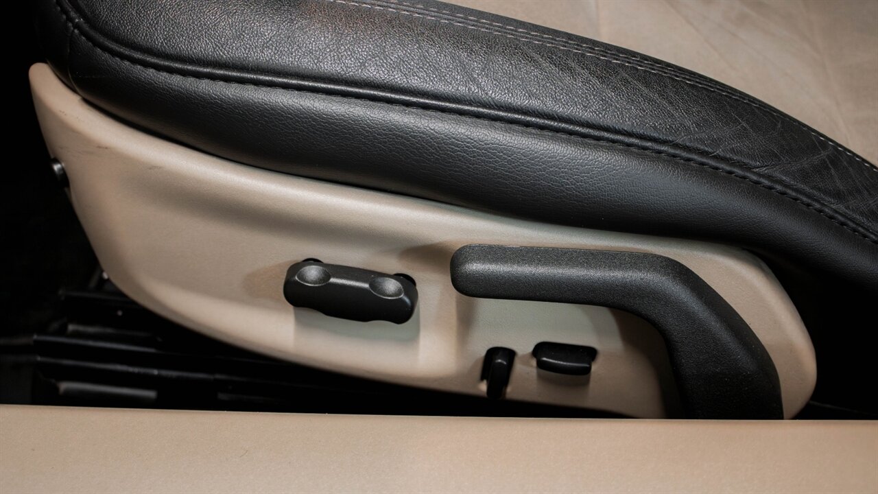 2005 Chevrolet Corvette - Photo 28 - Reno, NV 89511