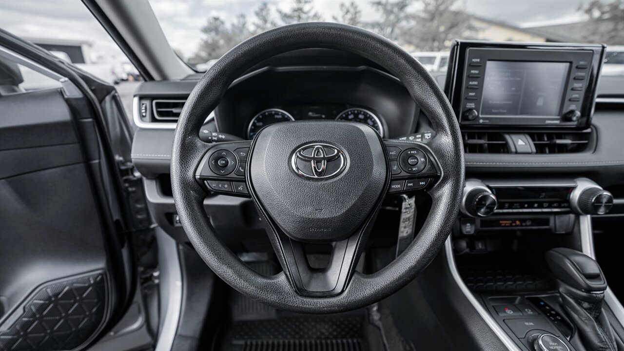 2021 Toyota RAV4 LE - Photo 17 - Reno, NV 89511