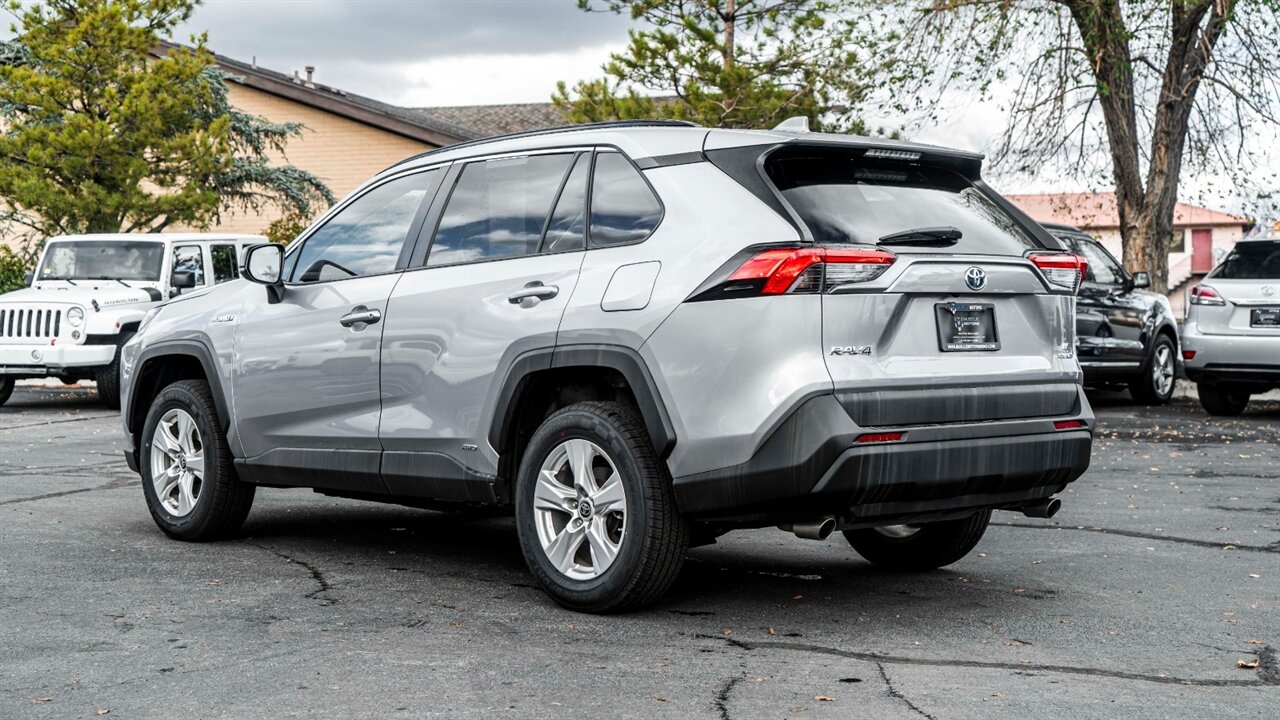 2021 Toyota RAV4 LE - Photo 2 - Reno, NV 89511
