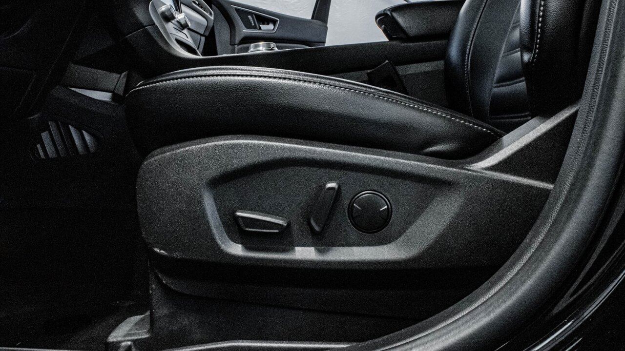 2022 Ford Edge SEL   - Photo 18 - Reno, NV 89511