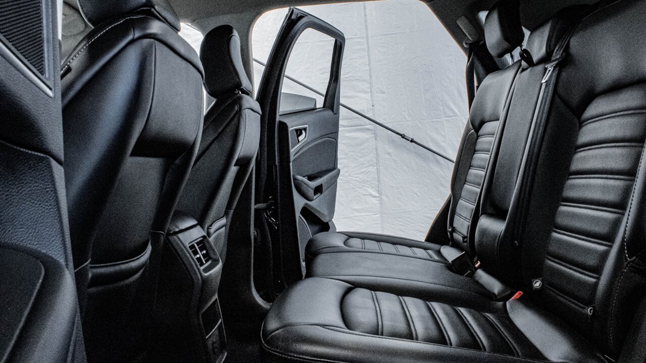 2022 Ford Edge SEL   - Photo 27 - Reno, NV 89511