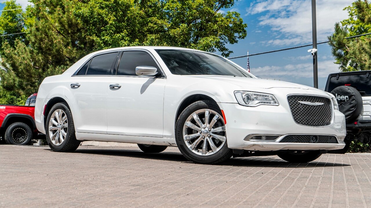 2016 Chrysler 300 Series Platinum   - Photo 7 - Reno, NV 89511