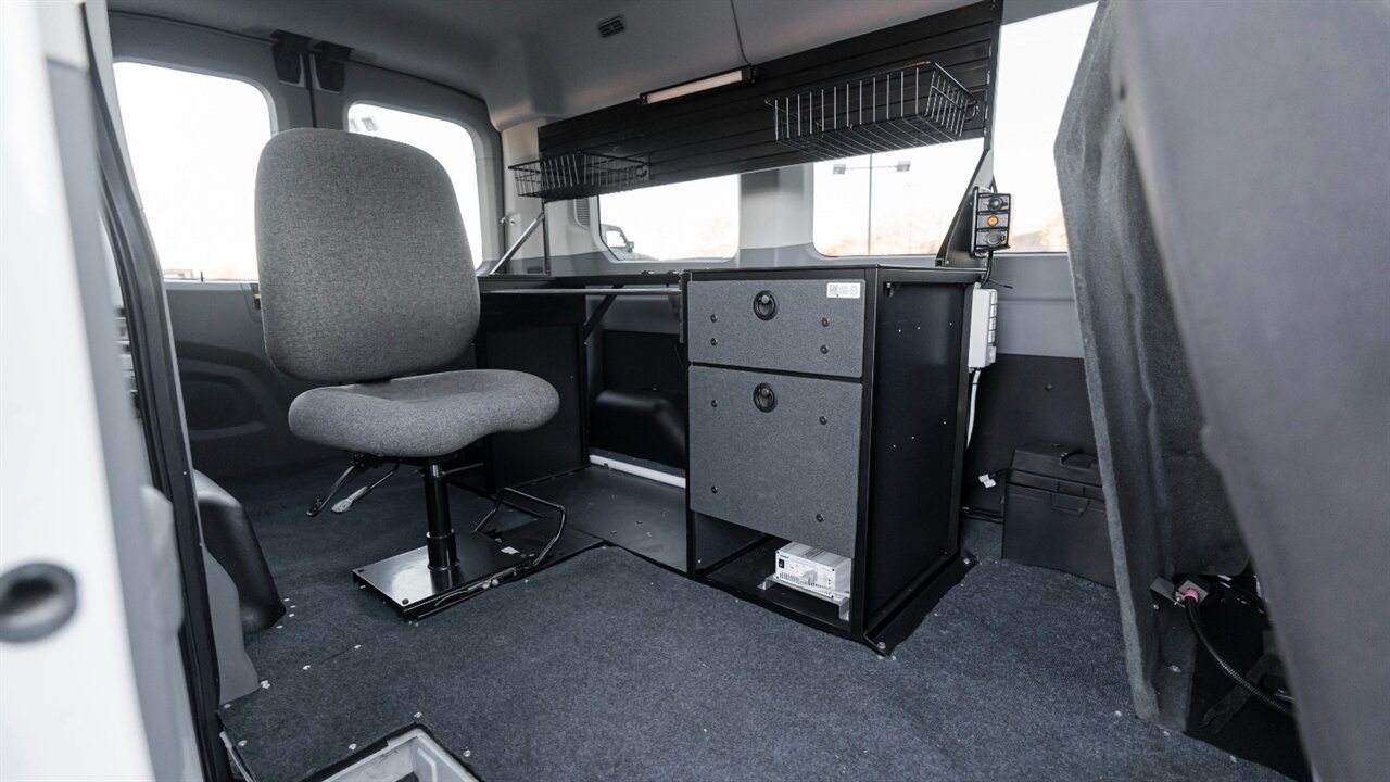 2017 Ford Transit XLT - Photo 36 - Reno, NV 89511