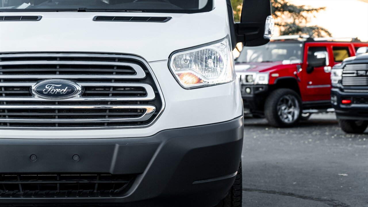 2017 Ford Transit XLT - Photo 8 - Reno, NV 89511