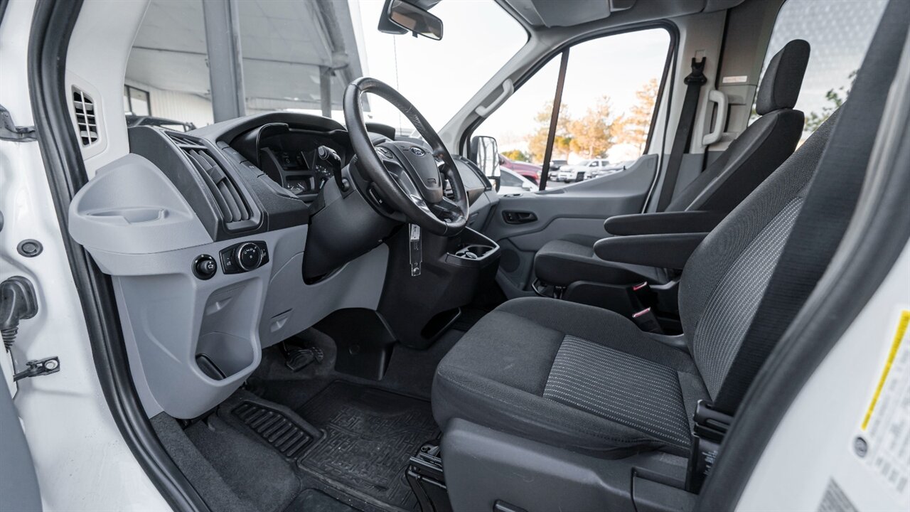 2017 Ford Transit XLT - Photo 16 - Reno, NV 89511