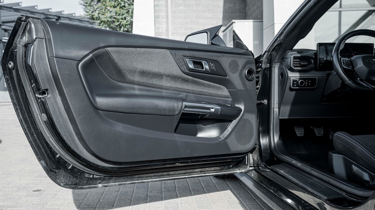 2024 Ford Mustang GT - Photo 15 - Reno, NV 89511