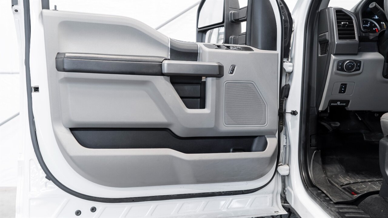 2020 Ford F-250 Super Duty XLT - Photo 21 - Reno, NV 89511