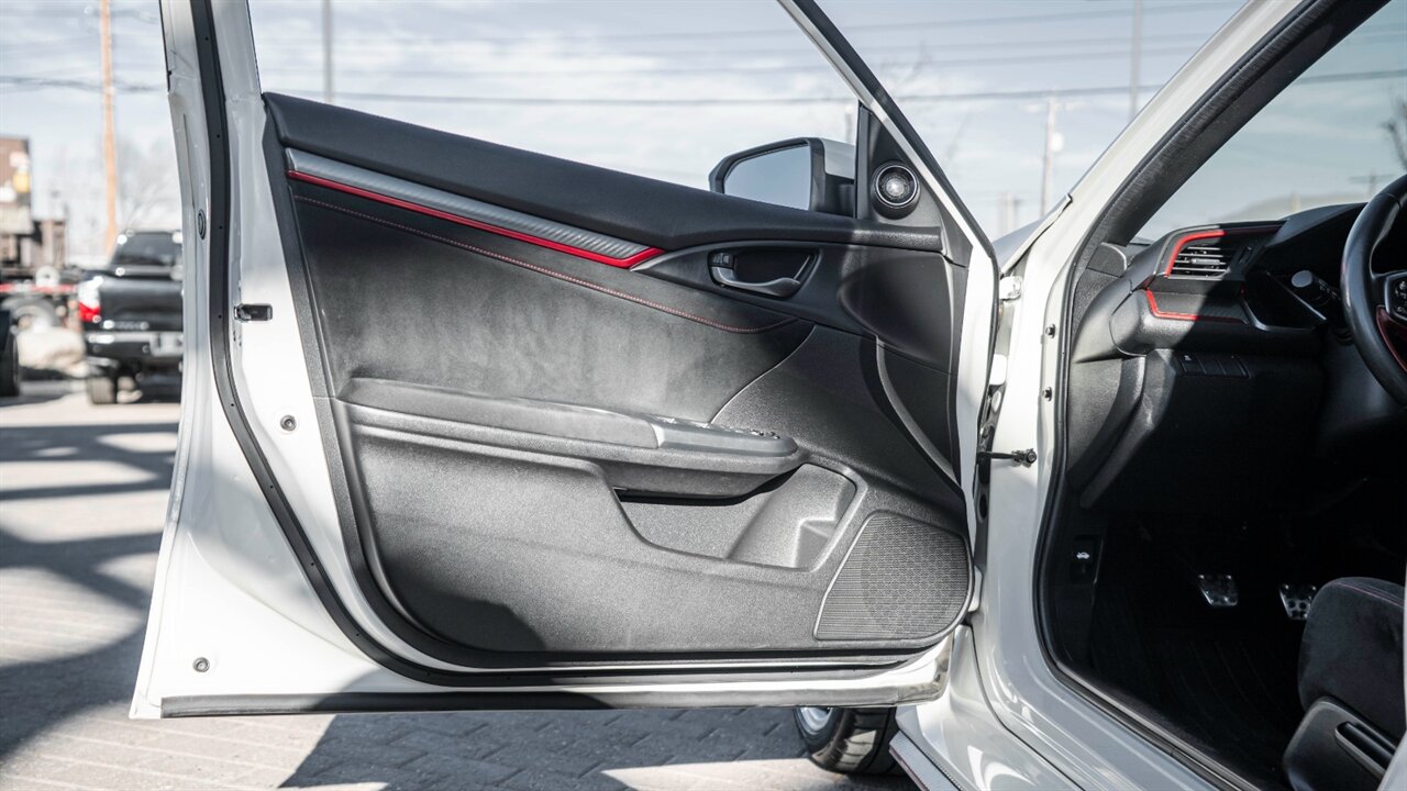 2019 Honda Civic Touring - Photo 19 - Reno, NV 89511