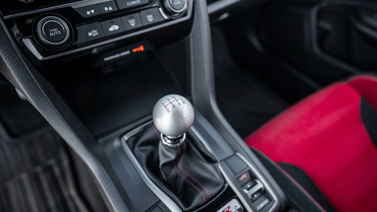 2019 Honda Civic Touring - Photo 29 - Reno, NV 89511