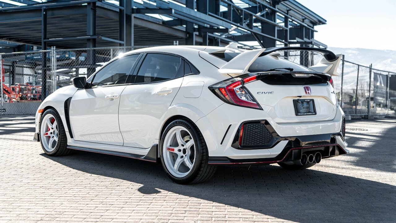 2019 Honda Civic Touring - Photo 2 - Reno, NV 89511