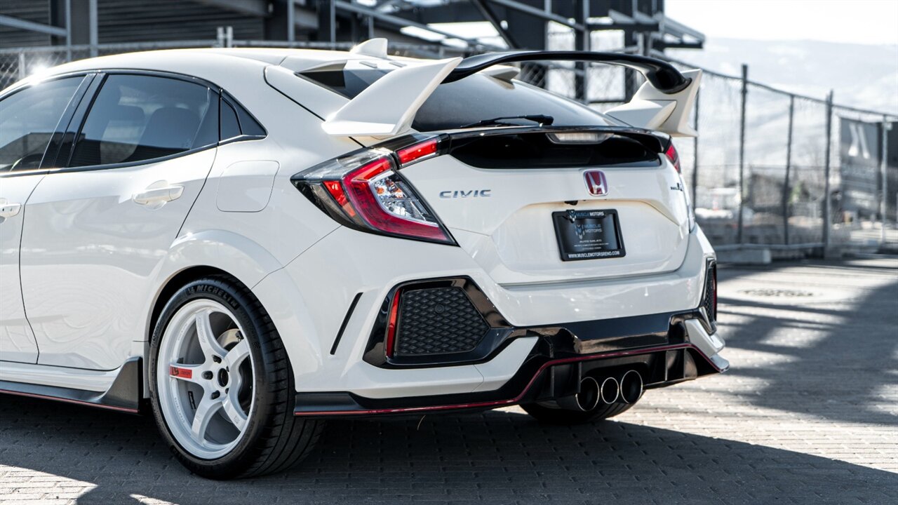 2019 Honda Civic Touring - Photo 11 - Reno, NV 89511