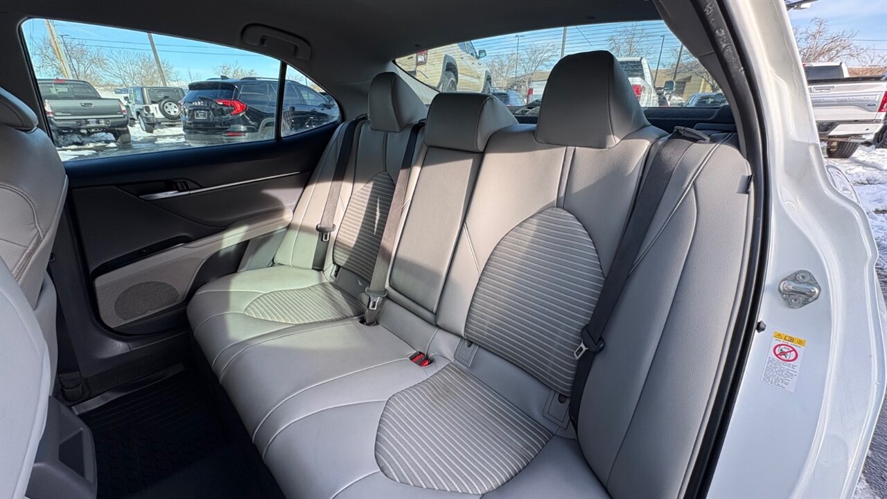 2018 Toyota Camry SE  Hybrid - Photo 21 - Reno, NV 89511